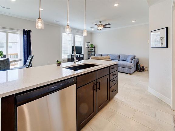 5th image of 7389 Grand Slam St #31-B