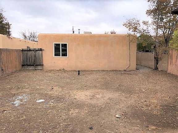 3rd image of 213 W Calle Don Andres