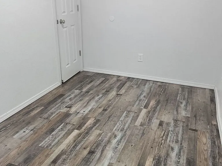 Welcome Home to Comfortable Living at 6111 S Klein Ave! — Photo 28