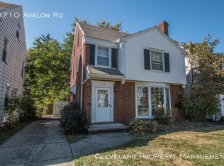 3710 Avalon Rd, Shaker Heights, OH 44120