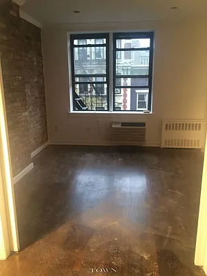 Rented by Town Residential | media 17