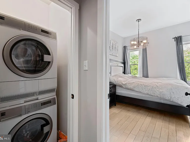 2617 Sepviva St — Photo 19