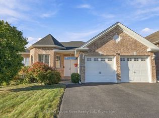758 Coldstream Dr, Oshawa, ON L1K2Z3