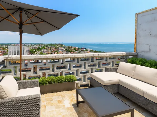 1311 Brightwater Avenue image 2 of 9