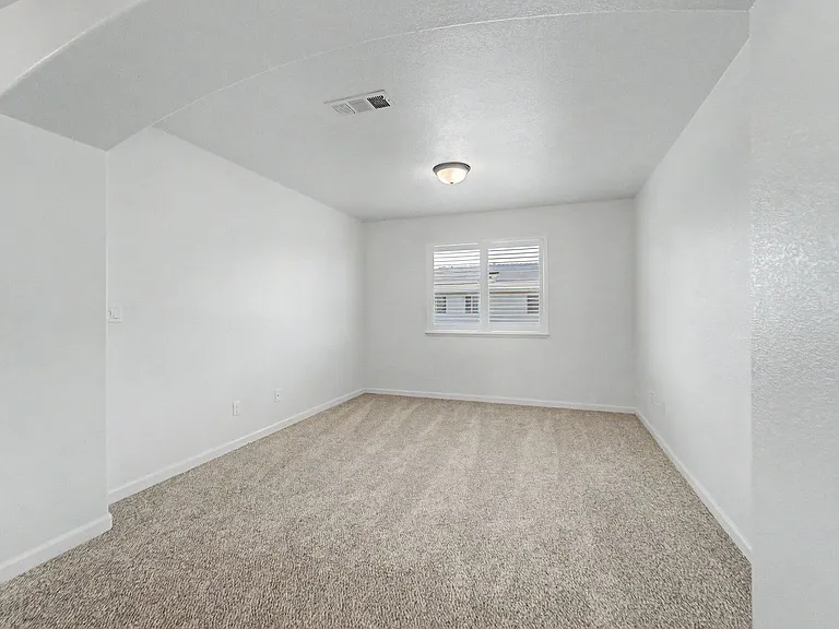 5590 Cobbler Ln — Photo 15