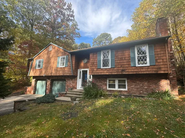 115 Hurd Road, Trumbull, CT 06611