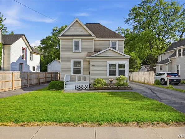 656 E Main St, Batavia, NY 14020