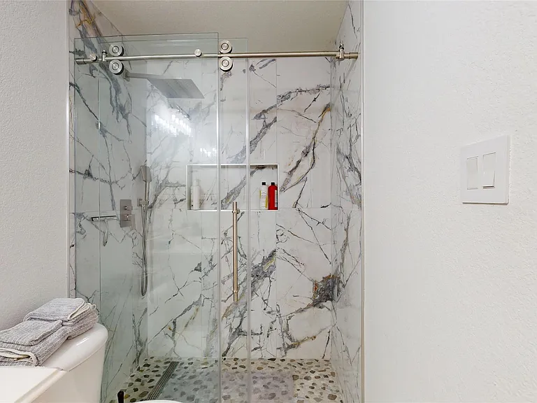 18 Avenswood Pl — Photo 17