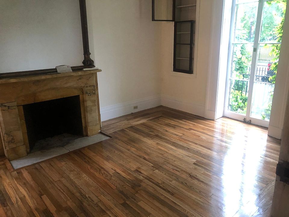 1st image of 250 Washington St #1