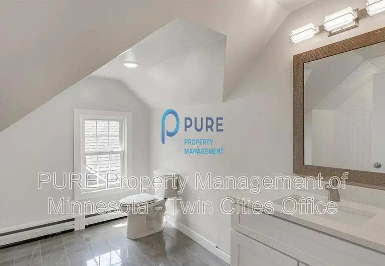 2549 Aldrich Ave S #2 — Photo 8