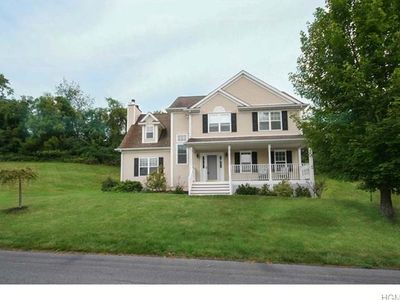 74 Van Scoy Rd, Poughquag, NY, 12570