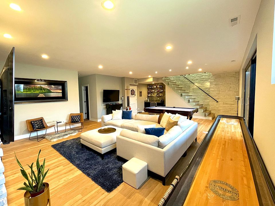 Recreation Room - Private to Unit