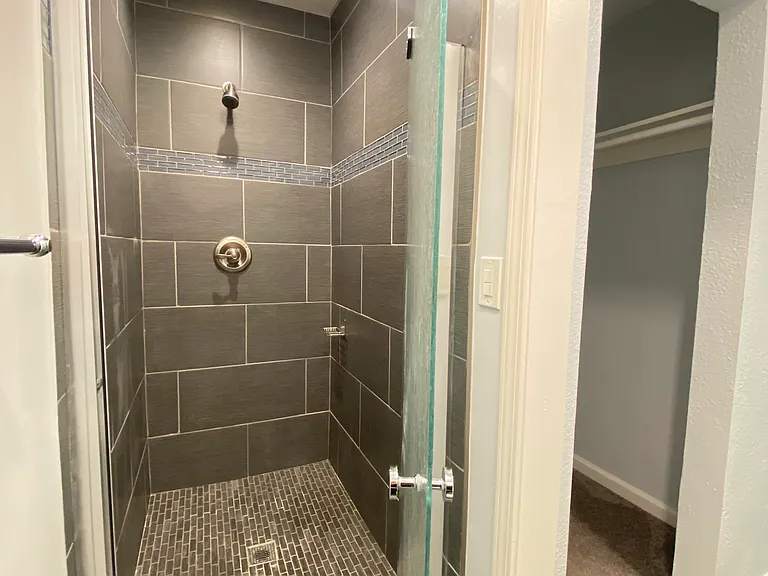 642 Hopkins Ave #1 — Photo 21