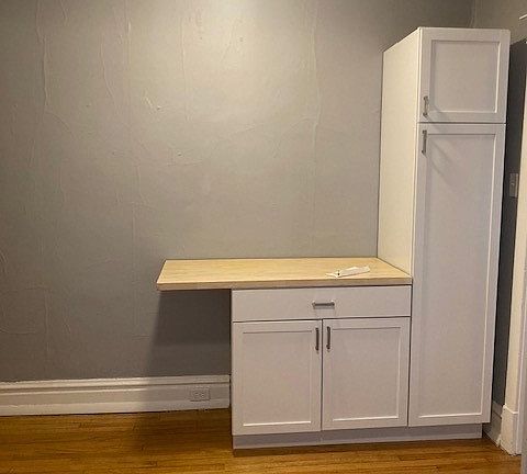 4th image of 7382 Pershing Ave #2E