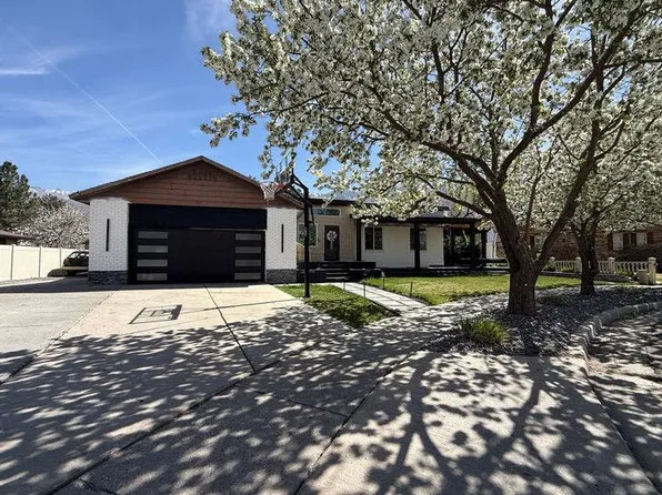 10325 S 2230 E, Sandy, UT 84092