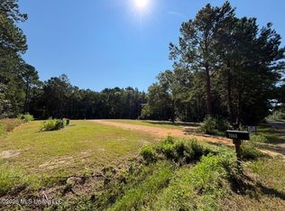 7066 Dubys Ln, Long Beach, MS 39560