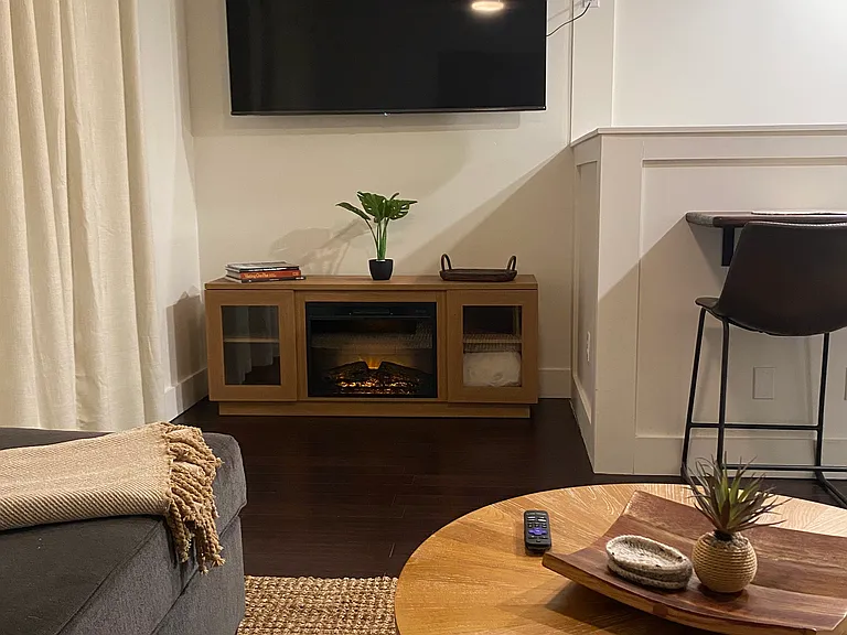 1406 S Circle Dr — Photo 4