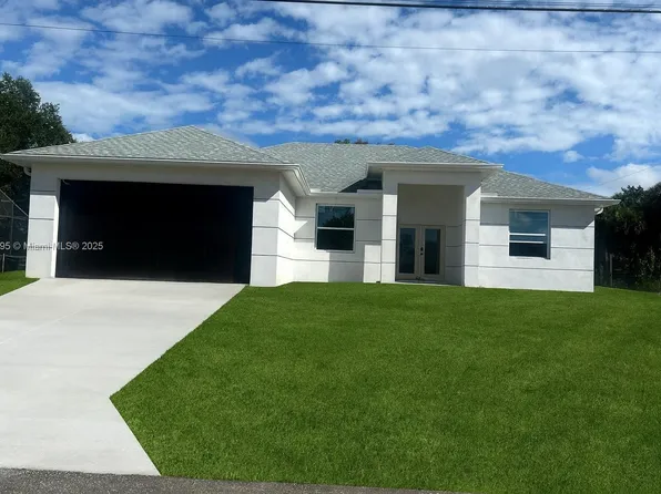 2524 Lakeview Dr, Lehigh Acres, FL 33936