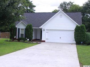 109 Clear Creek Dr, New Market, AL 35761