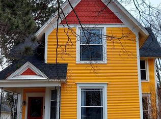 517 7th St, Traverse City, MI 49684