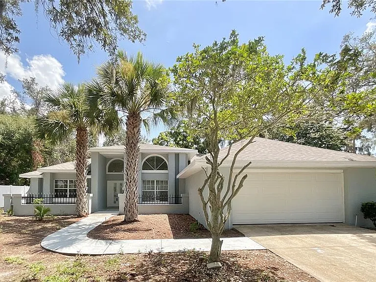 1307 Belcher Dr — Photo 1
