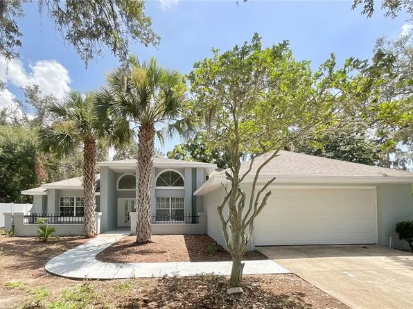 1307 Belcher Dr, Tarpon Springs, FL 34689