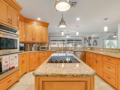 1881 SW Taurus Lane, Port Saint Lucie, FL, 34984
