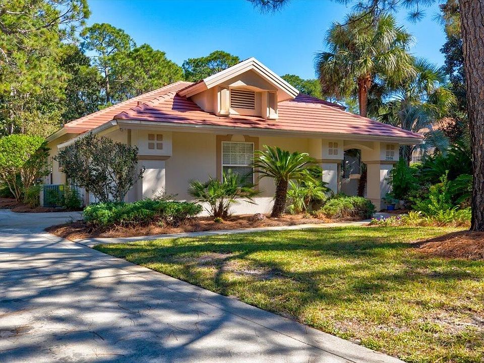 1st image of 3998 Baytowne Ave E