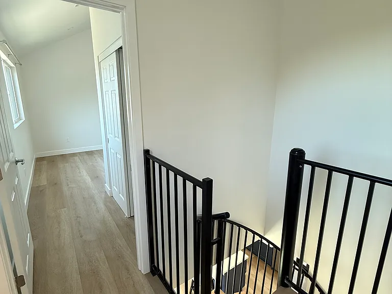 6506 W 83rd St — Photo 14