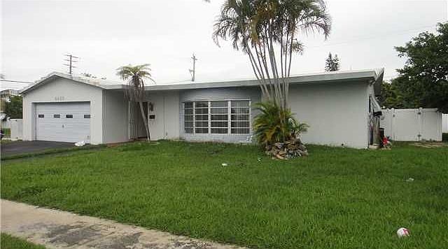 2nd image of 6485 Royal Palm Blvd