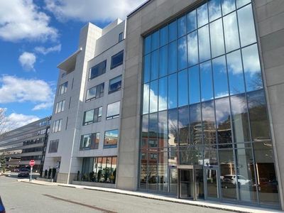 3 Somerset Ln Unit 408, Edgewater, NJ, 07020