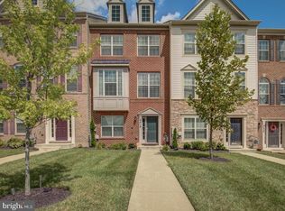 9416 Geaton Park Pl, Lanham, MD 20706