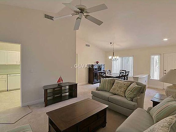 4th image of 9957 Bundella Dr