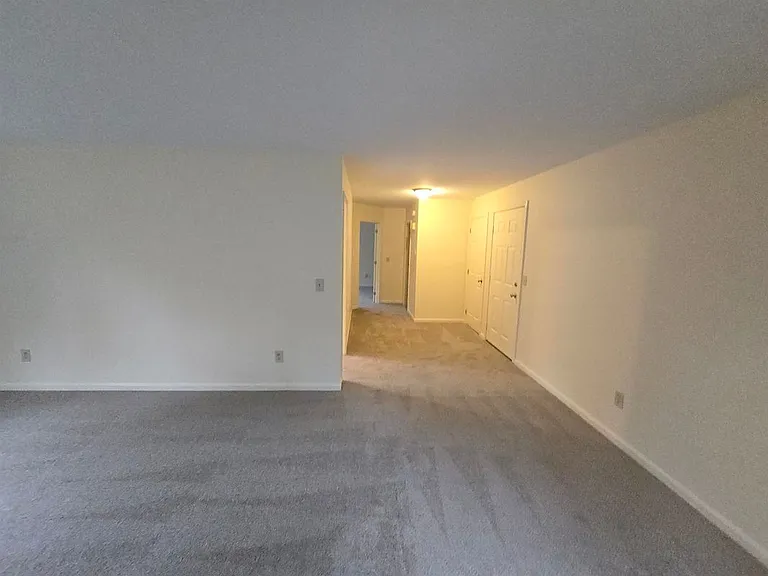 169 Little Mill Rd #11 — Photo 5