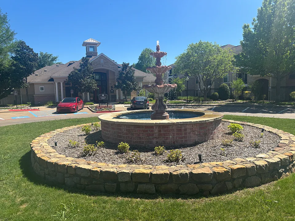 Red Oak Town Village