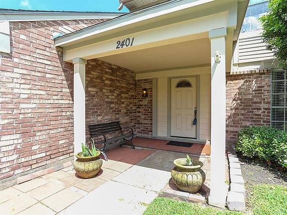 3rd image of 2401 Colleen Dr