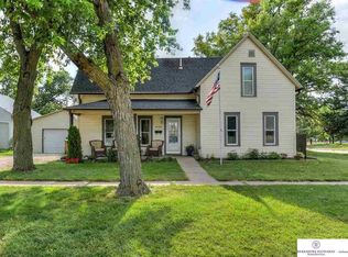 608 N 17th St, Ashland, NE 68003