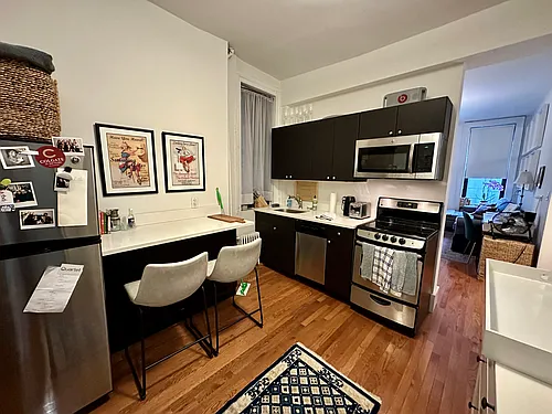 52 Carmine St #1 Photo 1