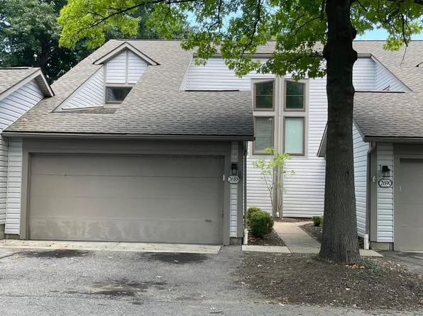 2688 Woodland Trail Dr #9, Columbus, OH 43231