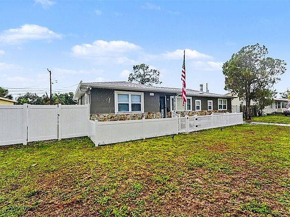 3rd image of 6242 5TH AVENUE N