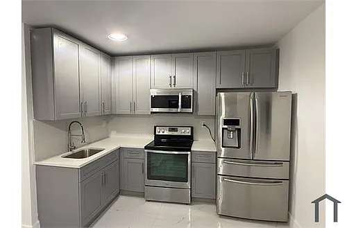 1379 NW 55th Ter #1 Photo 1