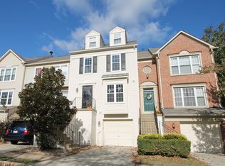 22017 Guilford Station Ter, Sterling, VA 20166