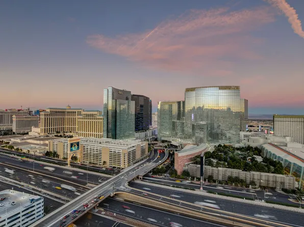 4525 Dean Martin Dr, Paradise Town, NV