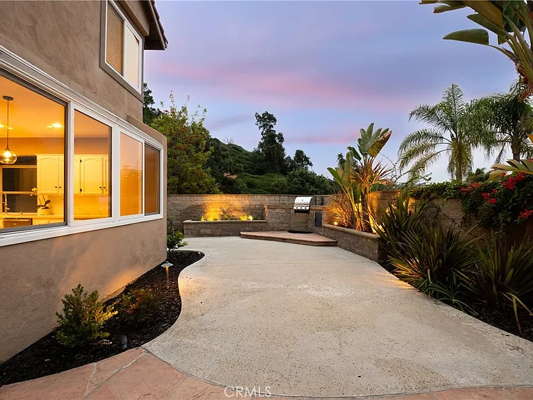 24411 Rue De Monet — Photo 21