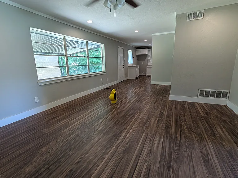 2619 Fenwick Dr — Photo 14