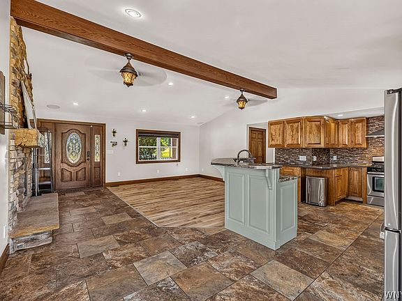4th image of 341 Jamison Rd