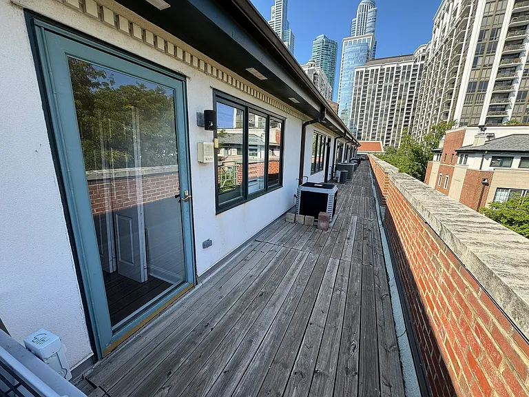 1413 S Prairie Ave — Photo 27