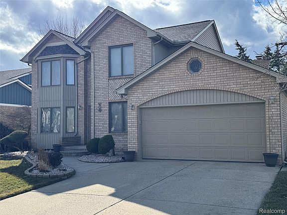 3rd image of 48583 Tilch Rd