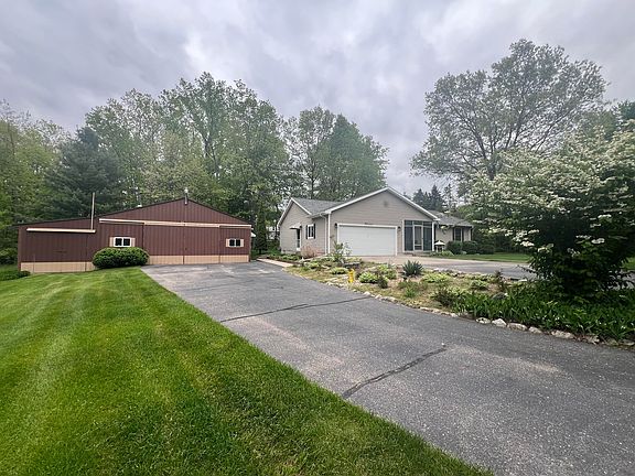 4th image of 12050 S Ponderosa Dr