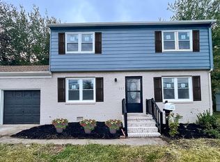 167 Beach Rd #A, Hampton, VA 23664